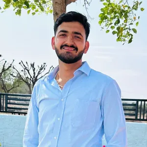 Navdeep - Biology teacher - Mobile