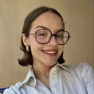 Julie - Prof d'aide aux devoirs - Rueil-Malmaison