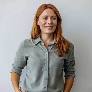 Lilly - Piano tutor - Bristol