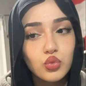 Yasmin - Prof d'arabe - Fès