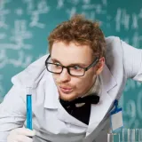 Laila - Prof de physique - 