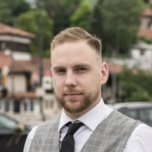 Amir - Nastavnik mašinstva - Sarajevo