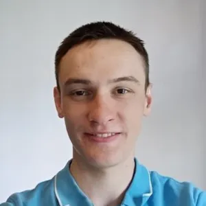 Leo - Prof de bureautique - Caluire-et-Cuire