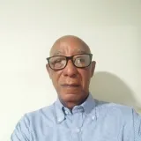 Rolando - profesor de contabilidad - Puerto Armuelles