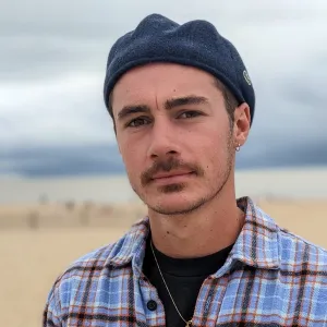 Louis - Prof d'histoire - géo - Fontainebleau