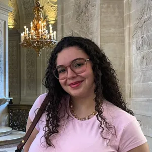 Anaïs - Prof d'aide aux devoirs - Stains