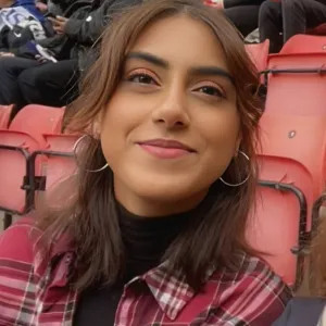 Isla - Guitar Tutor - Newcastle