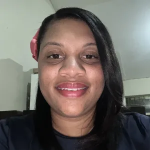 Carla - profesor de lengua española - Santiago de los Caballeros