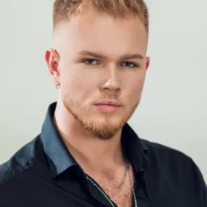 Richard - učiteľ angličtiny - Lučenec
