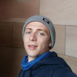 Daniele - Insegnante di chimica - Modena