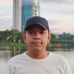 Yehezkiel - Guru matematika - Kota Bekasi