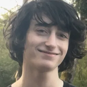 Eliott - Prof d'anglais - Rennes