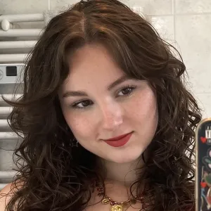 Loona - Prof de français - Angoulême