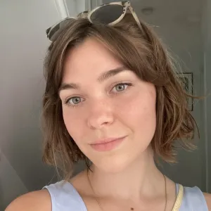 Izabela - Polish Tutor - London