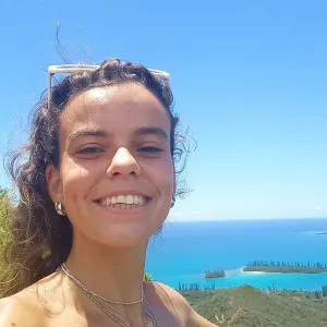 Joséphine - Prof de dessin - Tours