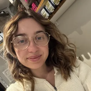 Julia - Prof de coiffure - Entre-deux-Guiers