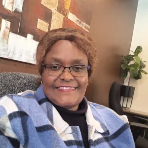 Lydiah - Swahili teacher - Windsor