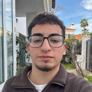 Víctor - tutor académico - Mairena del Aljarafe