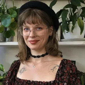 Enora - Prof de français - Clamart