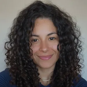 Fabiolla - Prof de portugais brésilien - La Chaux-de-Fonds