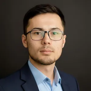 Otabek - Computer programming tutor - New York