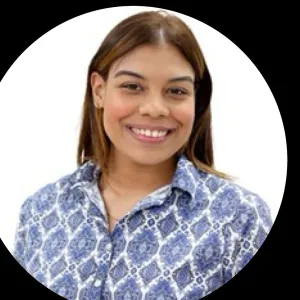 Lucia - profesor de lengua y literatura - Santo Domingo
