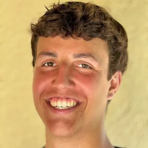 Simon - Prof de français - Tolochenaz