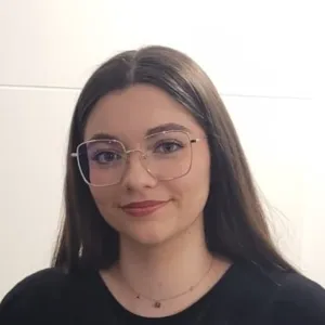 Axelle - Prof d'histoire - géo - Besançon