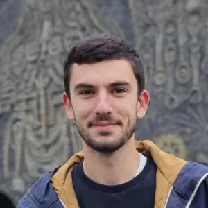 Yann - Prof d'aide aux devoirs - Laval