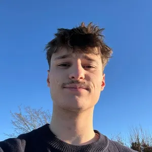 Enzo - Prof de maths - Villeurbanne