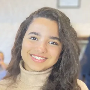 Kenza - Prof d'anatomie - Casablanca