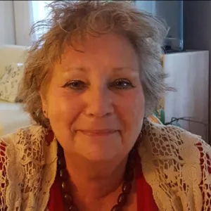 Nathalie - Prof de français - Épiais-lès-Louvres