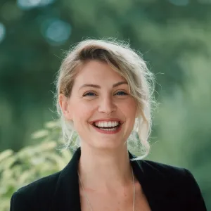 Anna K - Prof de suédois - Lausanne