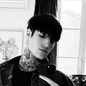 Thomas - Prof de chant - Avignon