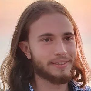 Lou - Prof de maths - Ostabat-Asme