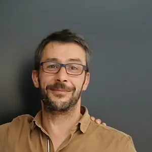Olivier - Prof de marketing - Chassignolles
