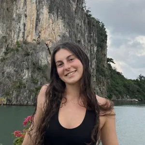 Camille - Prof d'aide aux devoirs - Loos