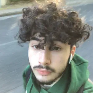 Ange - Prof d'histoire - Fontaine-le-Port