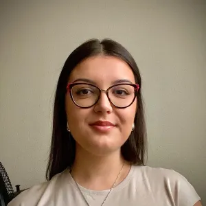 Catalina - Profe de inglés - Pinto