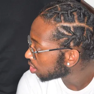 Lloyd - Prof de SVT - Neuville-sur-Oise