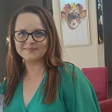 Madalina - Profesor de limba română - Galați