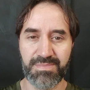 Andres - profesor de apoyo a estudiantes con discapacidad - La Ceja