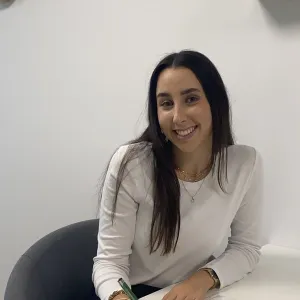 Celia - Prof de biologie - Dijon