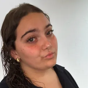 Fabiana - Prof de gramática - Santarém