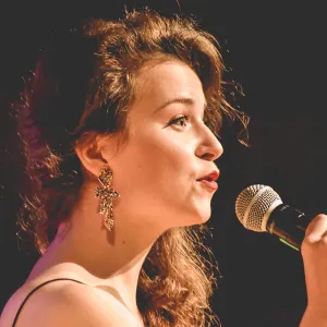 Sofiia - nauczyciela śpiewu - Kraków