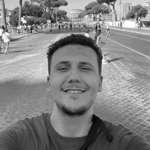 Rafik - Prof d'initiation informatique - Marseille 8e