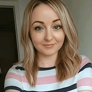 Brooke - Computer programming tutor - Newcastle