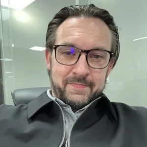 Matthew - Physics tutor - Dubai