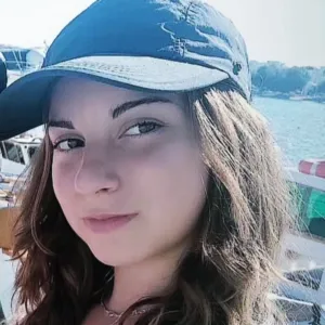 Christianna - Δάσκαλος Ελληνικών για ξενόγλωσσους - Καισαριανή