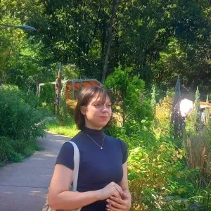 Lea - Prof de français - Lunéville